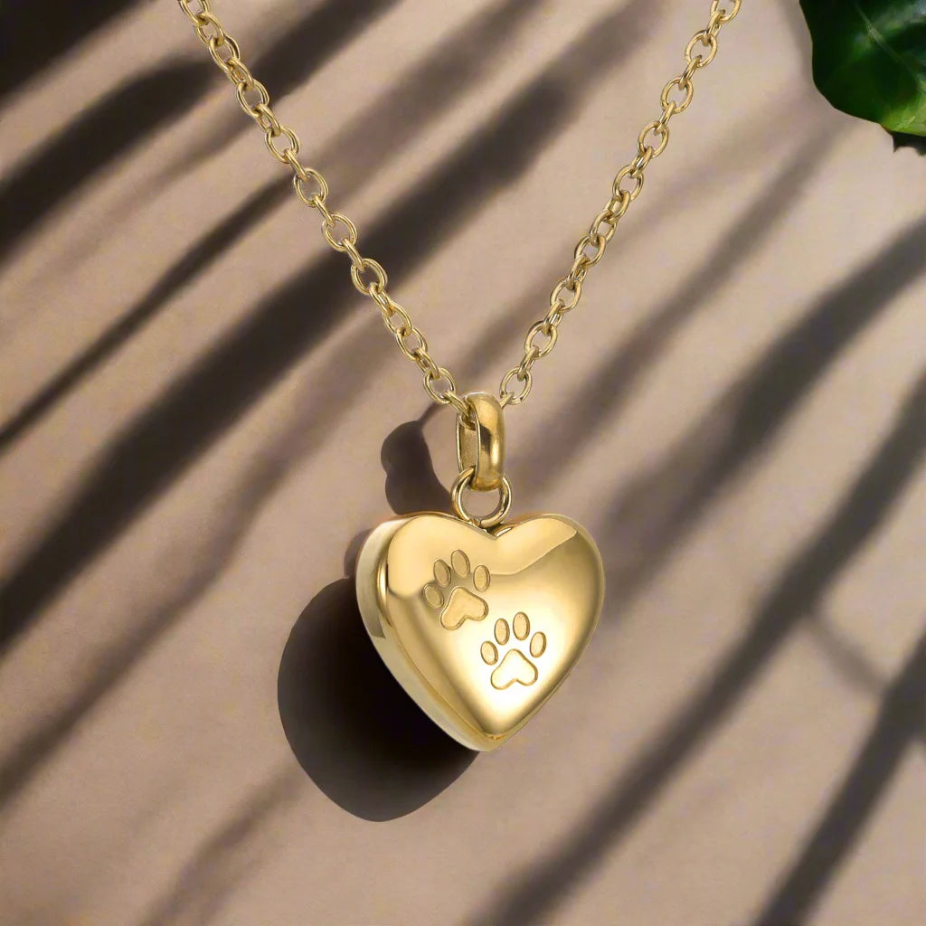 Pet Memorial Urn Necklace ��������������������������� Heart-Shaped Pendant with Paw Engraving