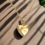 Pet Memorial Urn Necklace ��������������������������� Heart-Shaped Pendant with Paw Engraving