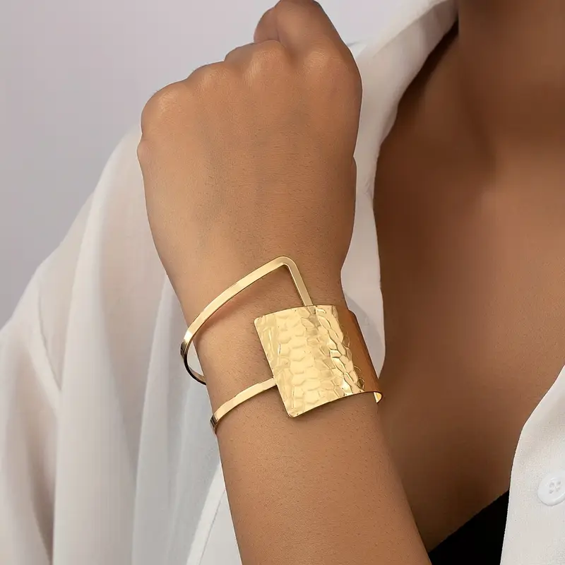 Irregular Golden Bracelet