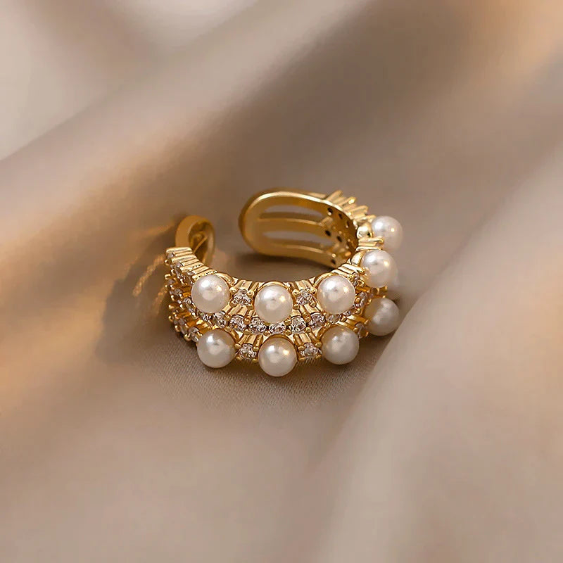 Adjustable Double Pearl Ring in Gold