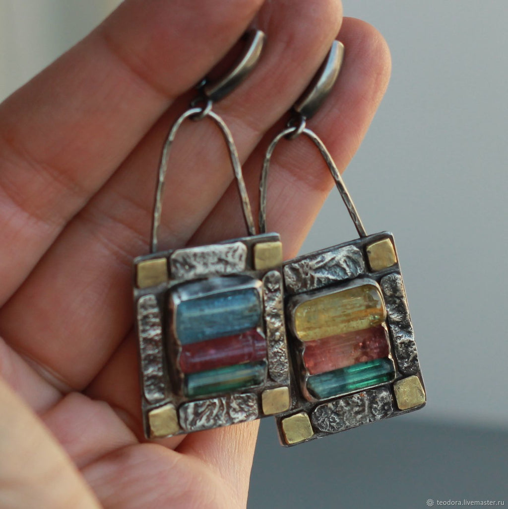 Charming Earring for Any Occasion