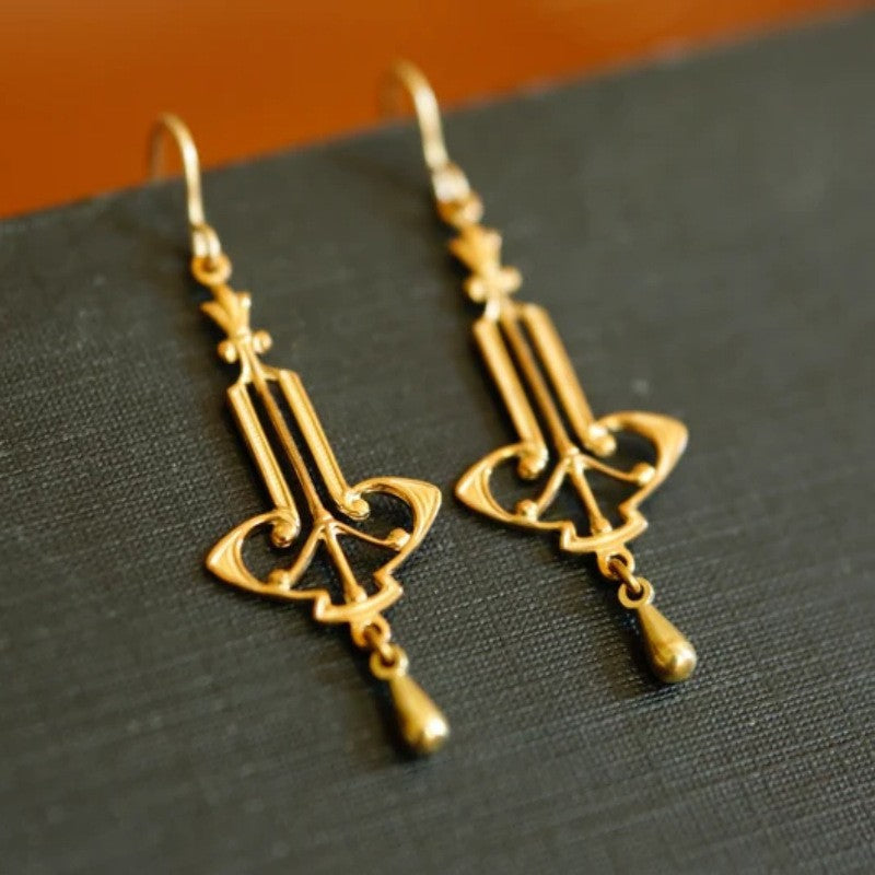 Elegant Earring for Every Occasion