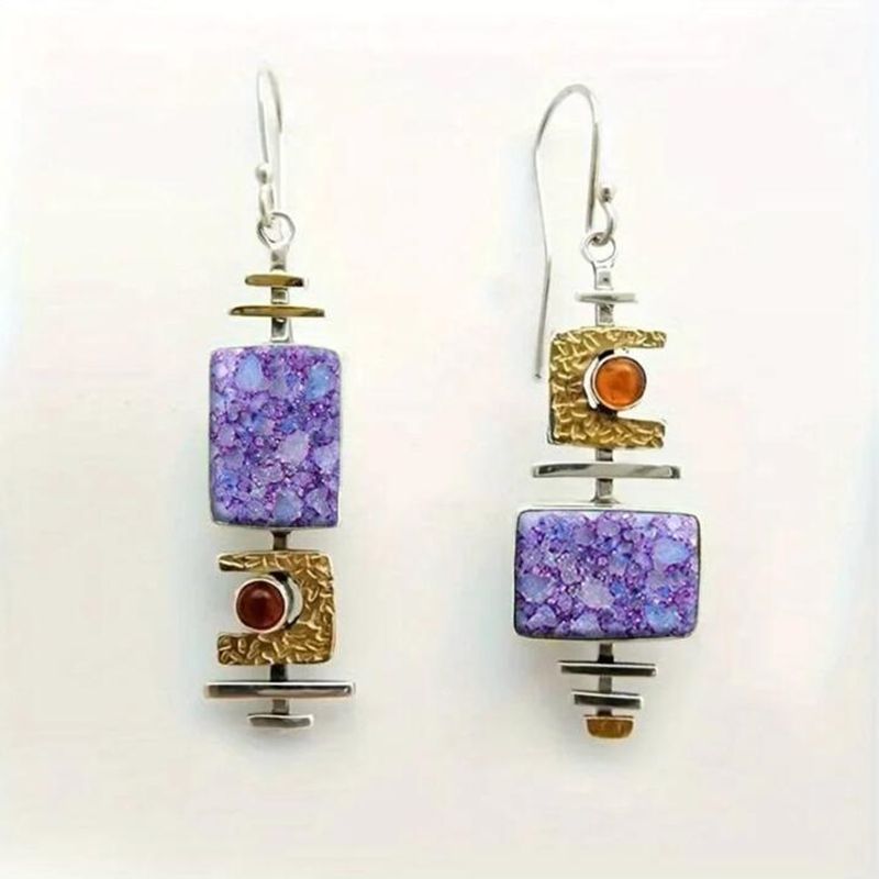 Vintage Everyday Earring