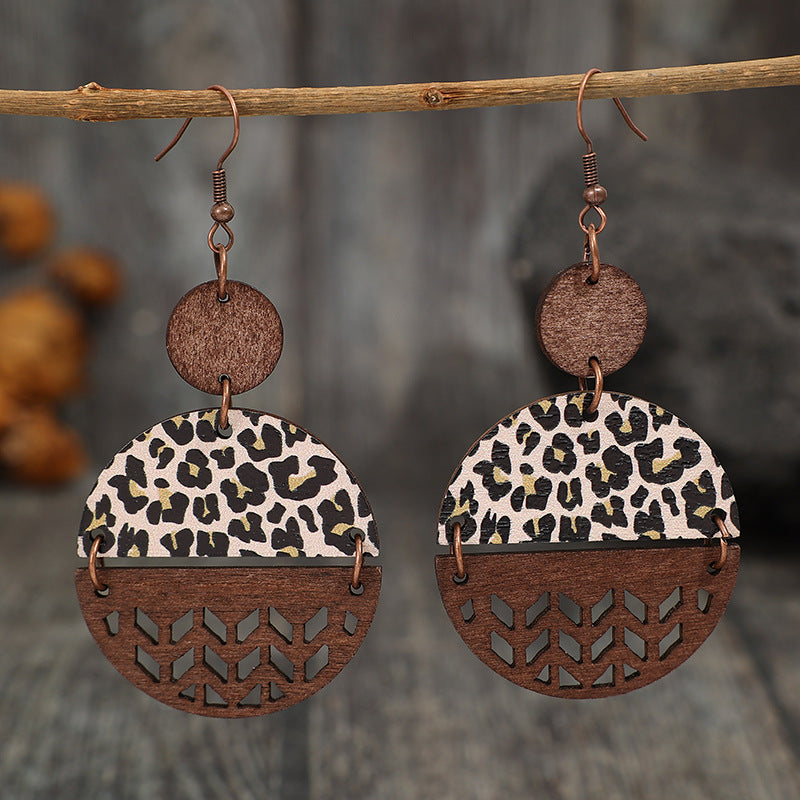 Charming Earring for Any Occasion