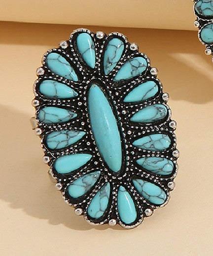 Charming Ring for Any Occasion