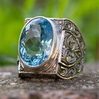 Handcrafted Ring with Timeless Charm
