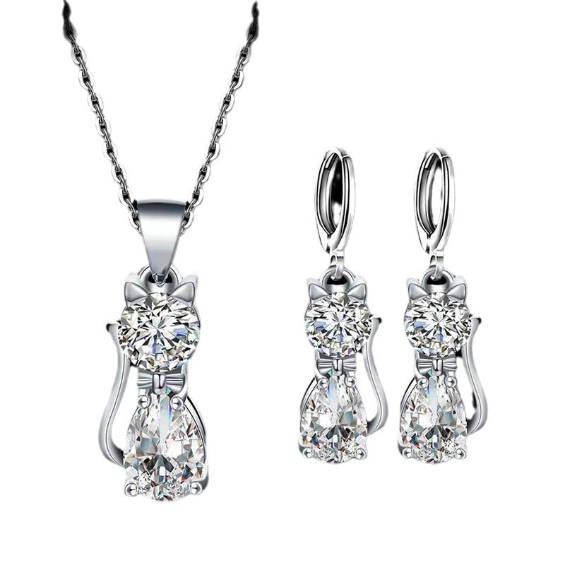 Timeless Vintage Necklace