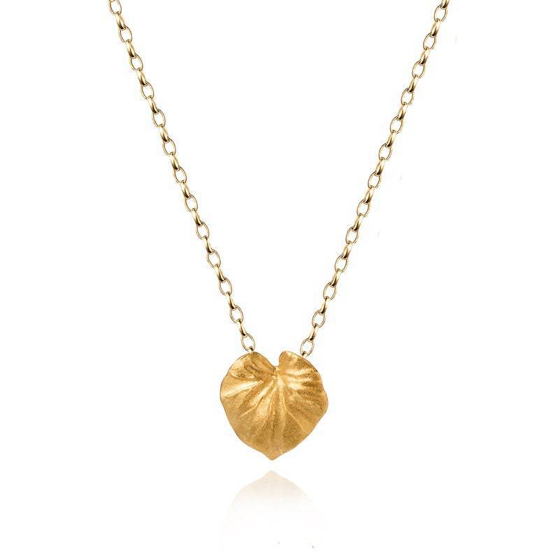 Charming Necklace for Any Occasion