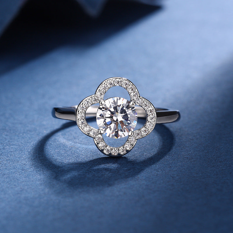 Aria Clover Charm Set | White Gold