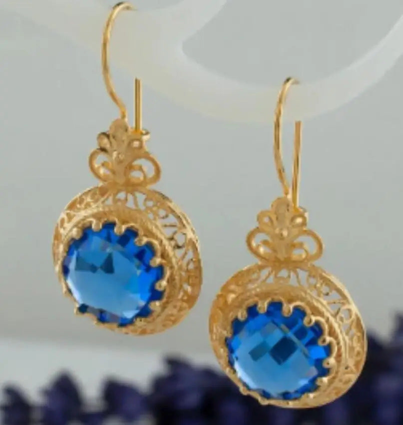 Classic Earring Crafted with Care