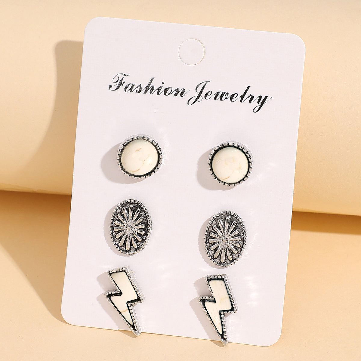 Romantic Vintage Style Earring