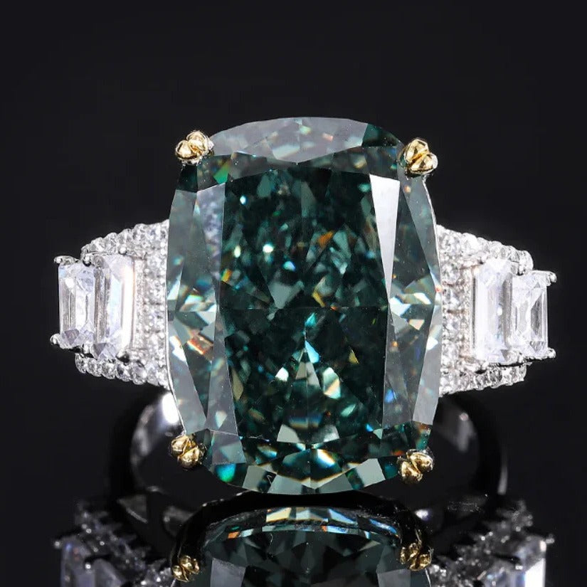 Timeless Vintage Ring