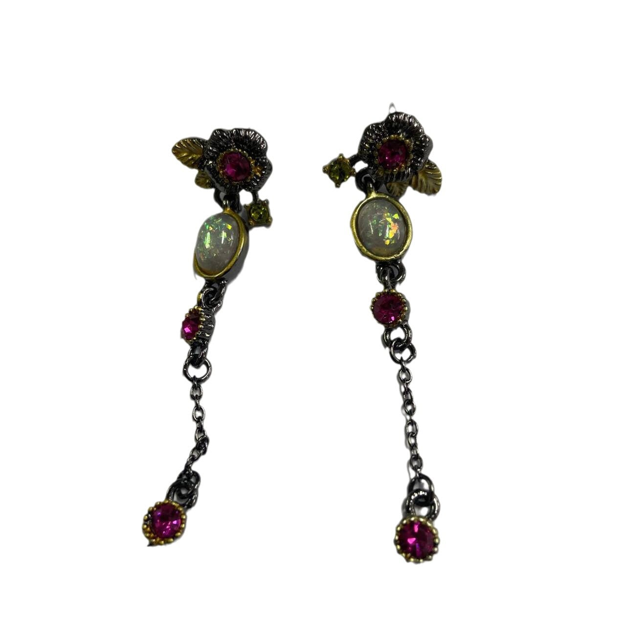 Vintage Everyday Earring