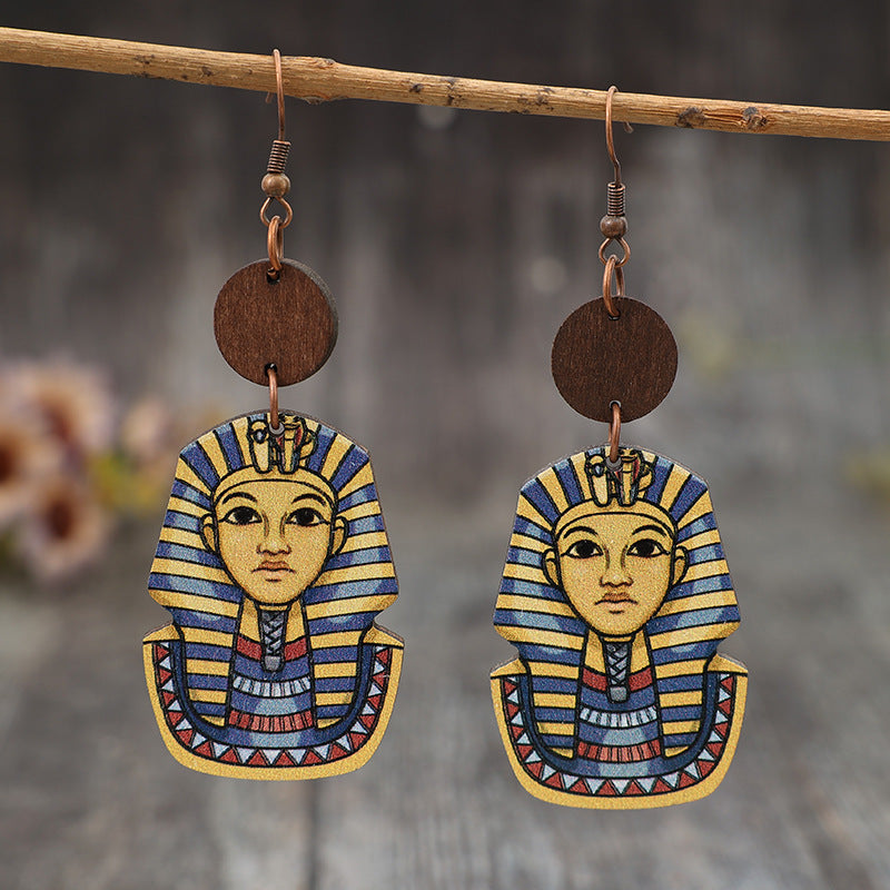 Classic Earring for a Vintage Look