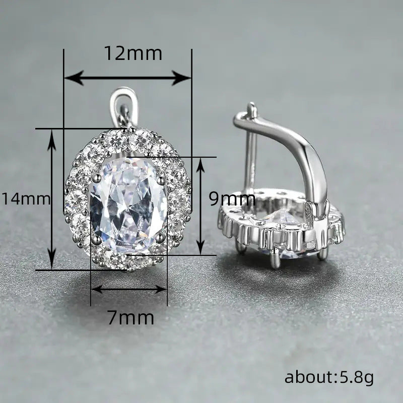 A Beautiful Earring with Unique Style