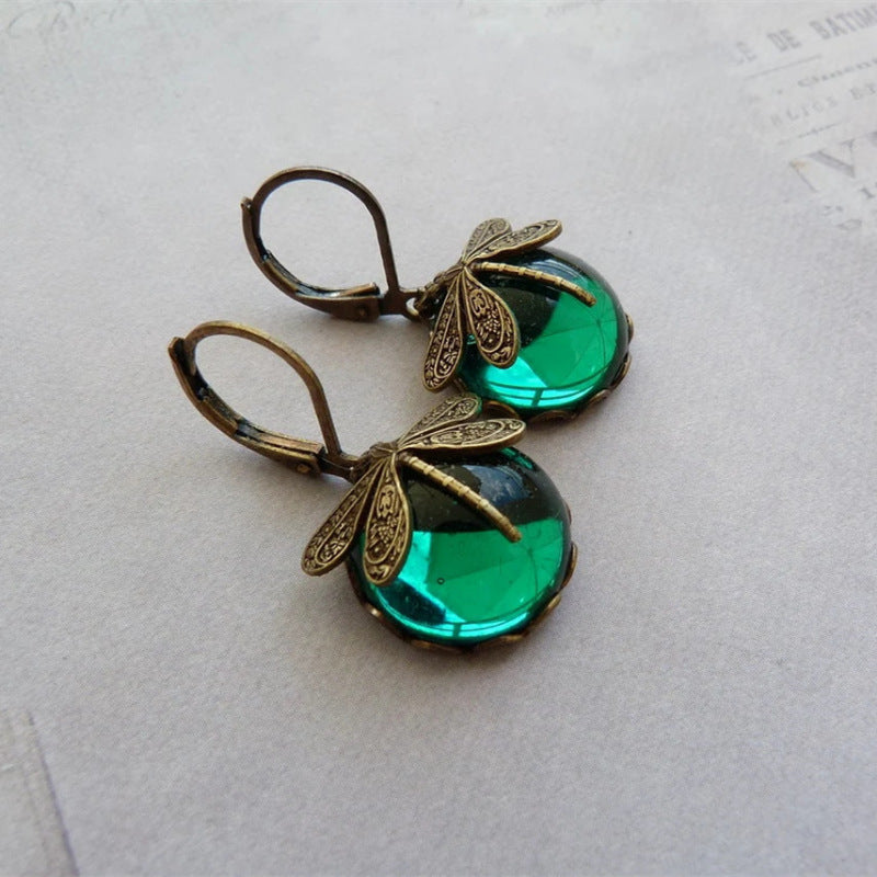 Handcrafted Earring with Timeless Charm