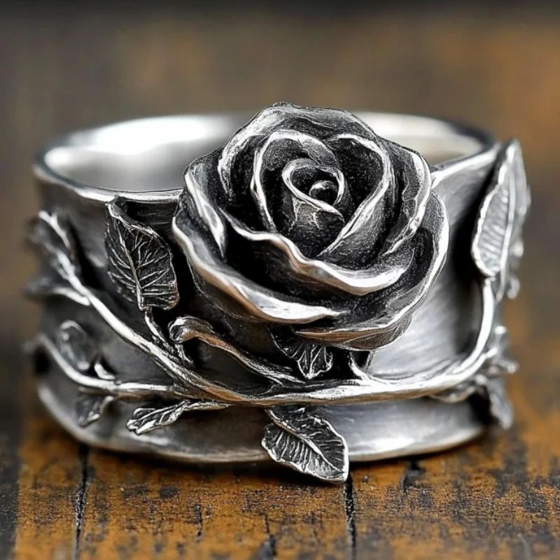 Nature-Inspired Ring for Gentle Beauty