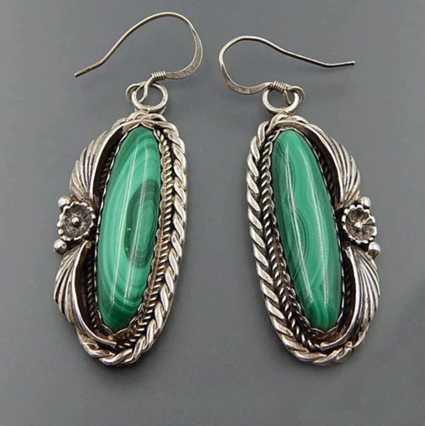 Timeless Vintage Earring