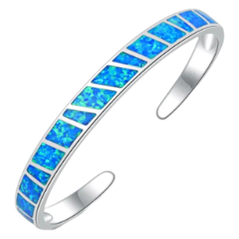 Handcrafted Bracelet with Timeless Charm