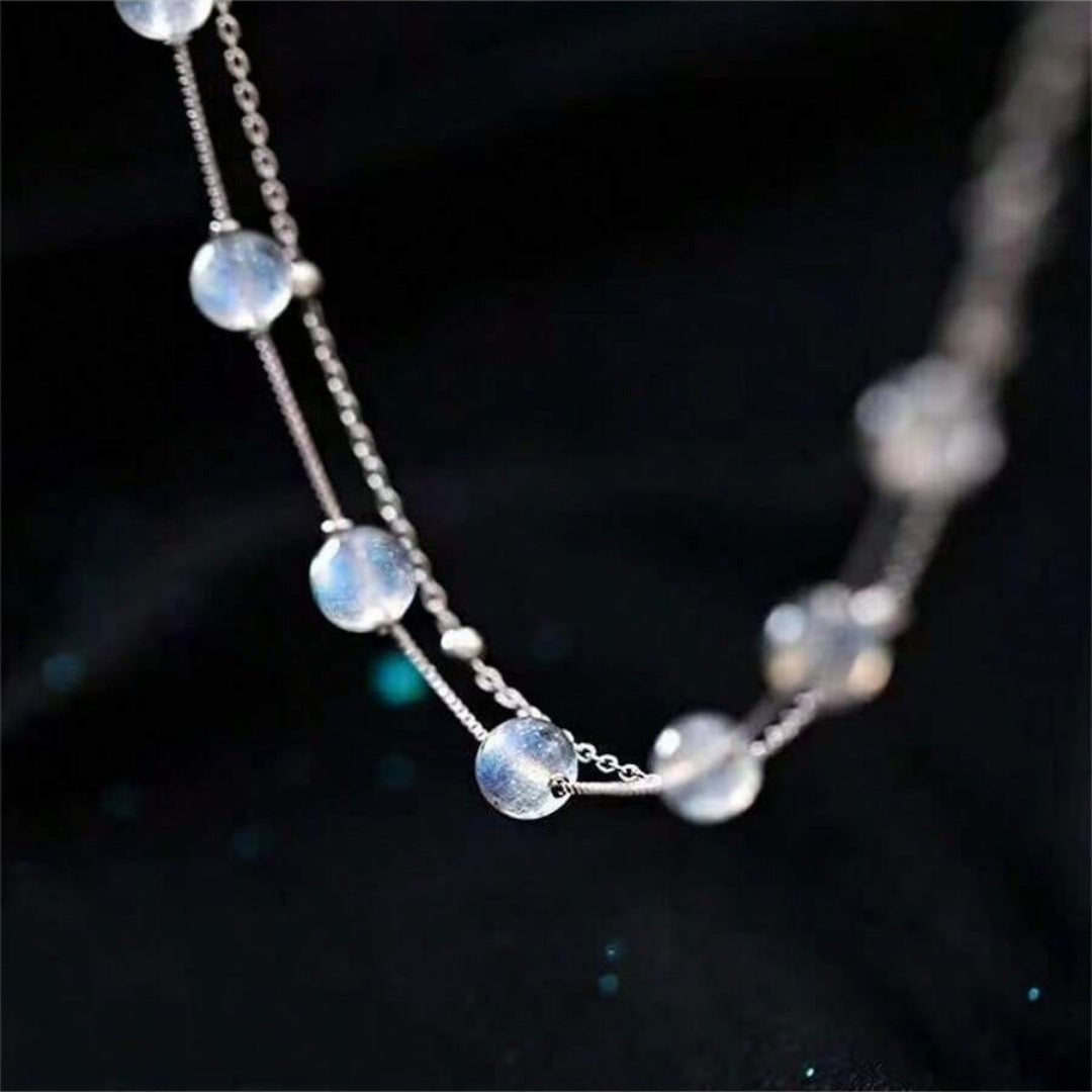 A Romantic Bracelet for Special Moments