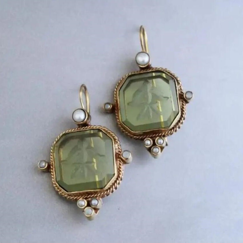 Vintage Earring for Everyday Elegance