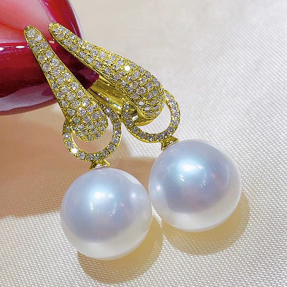 A Elegant Pearl Earring for Every Occasion