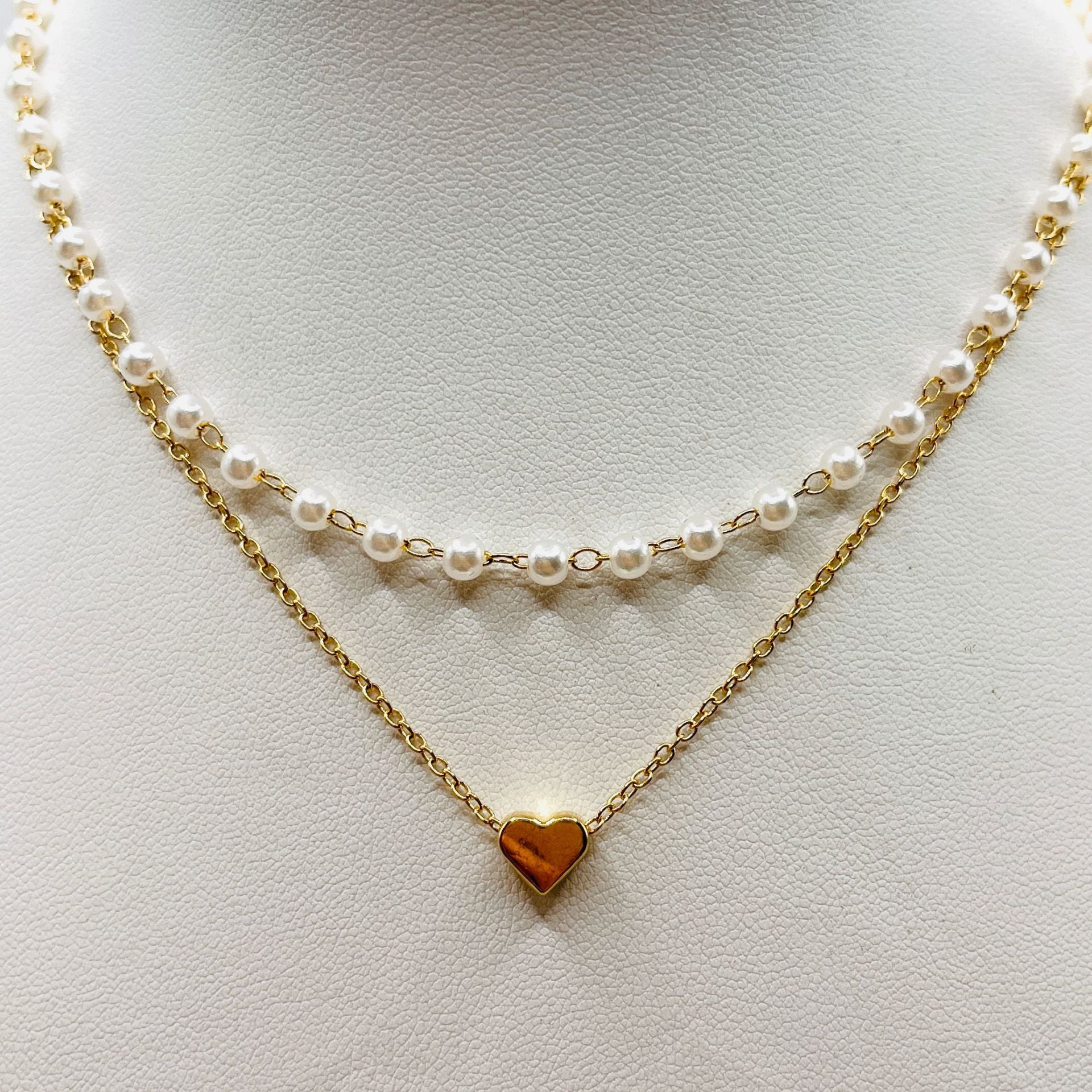 A Charming Pearl Necklace for Any Occasion