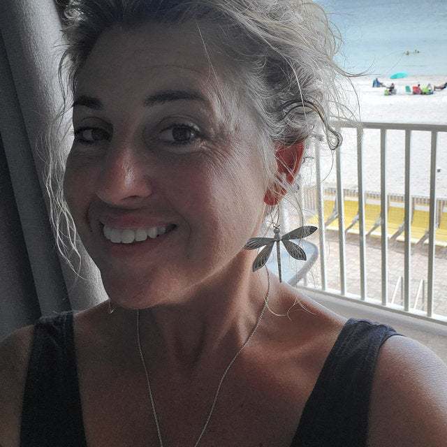 Stunning Earring for Daily Wear