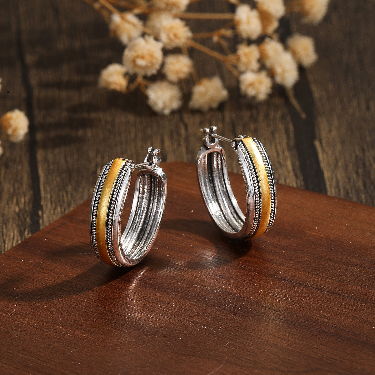 Timeless Vintage Earring