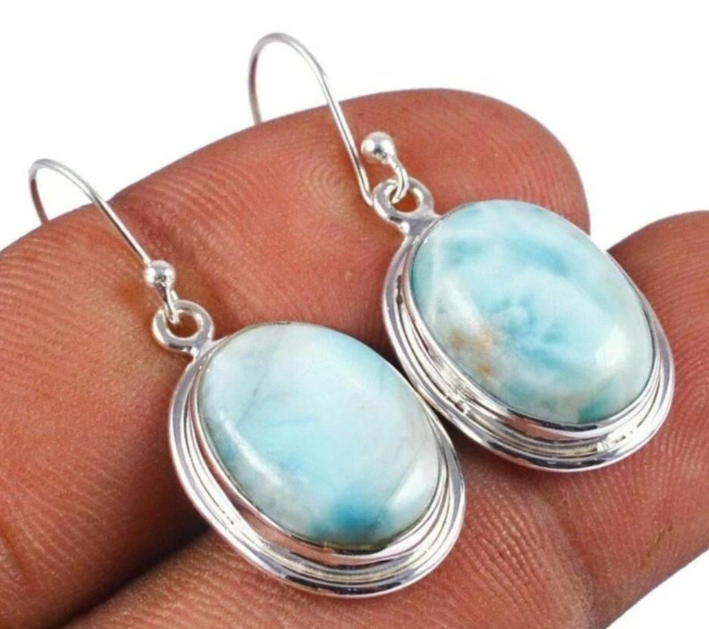 Nature-Inspired Ring for Gentle Beauty