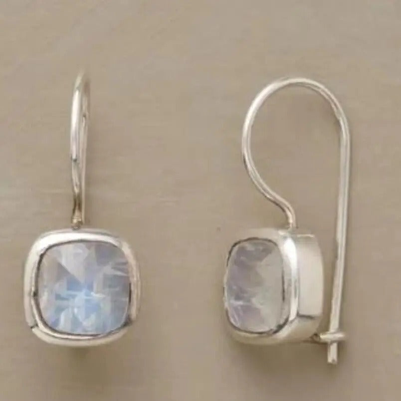 Romantic Vintage Style Earring