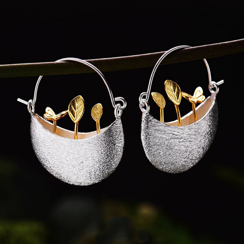 Nature-Inspired Earring for Gentle Beauty