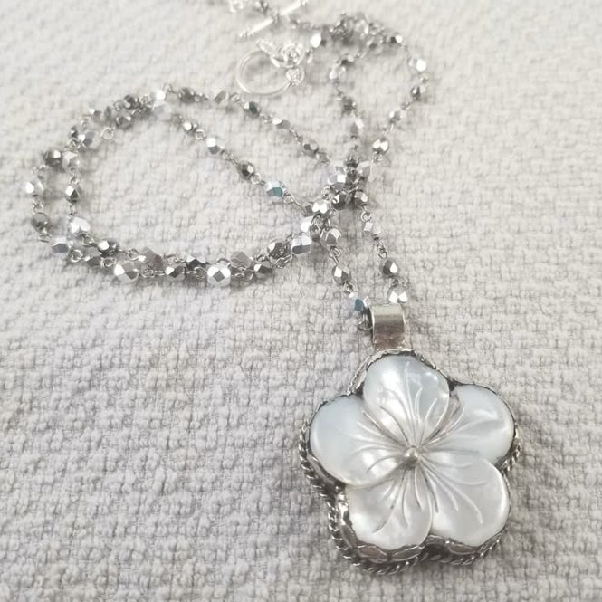 White Crystal Flower Silver Necklace