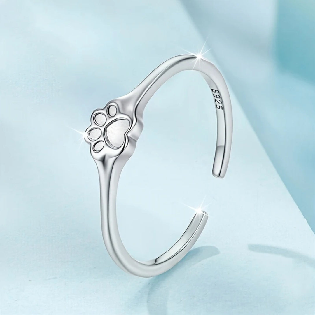 Adjustable Dog Print Silvered Ring